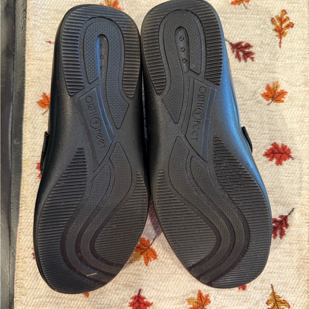 Orthofeet Comfort Loafers, Size 8.5 - Picture 4 of 5